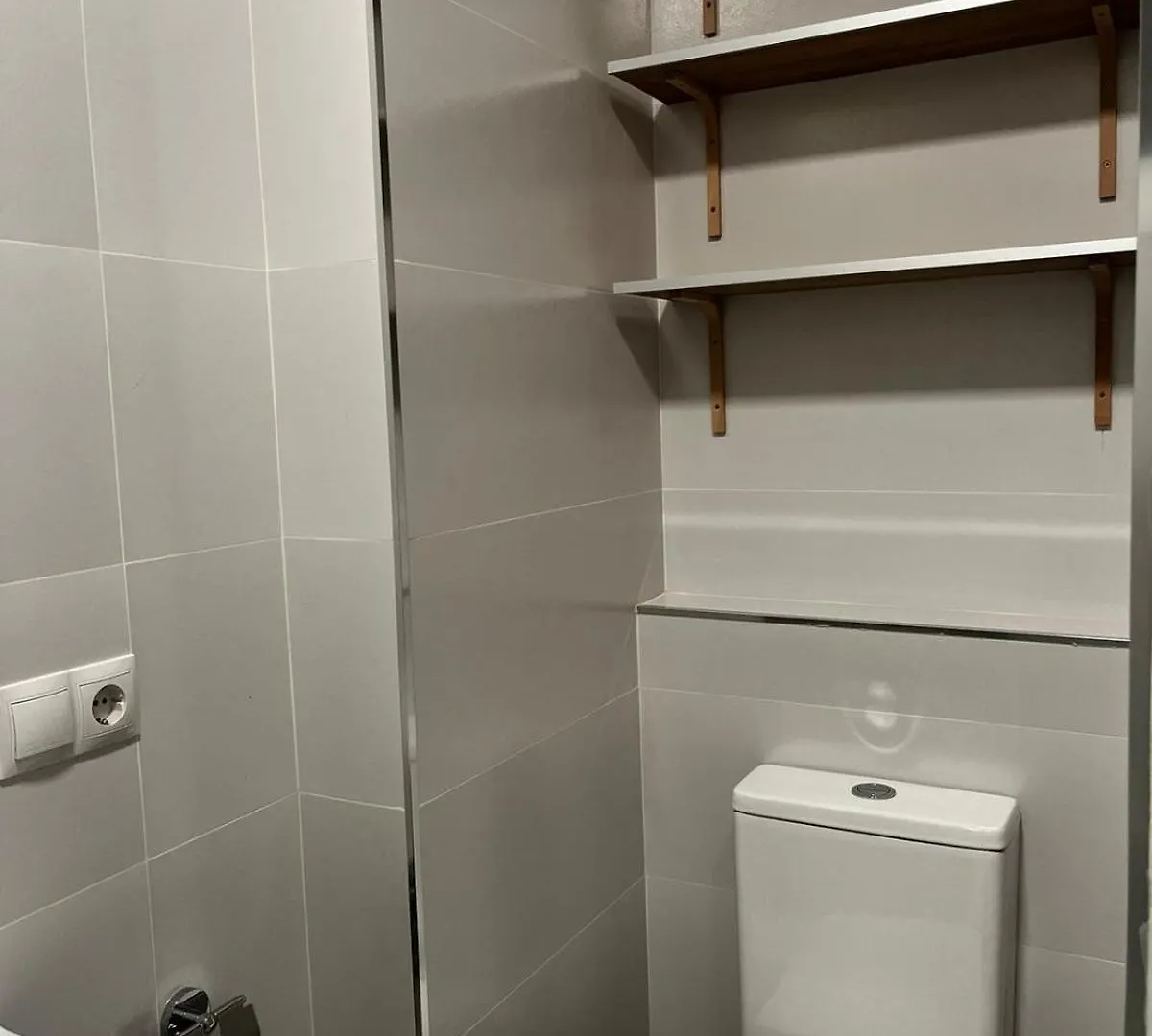 בנאלמדנה Encantador Estudio Con Piscina