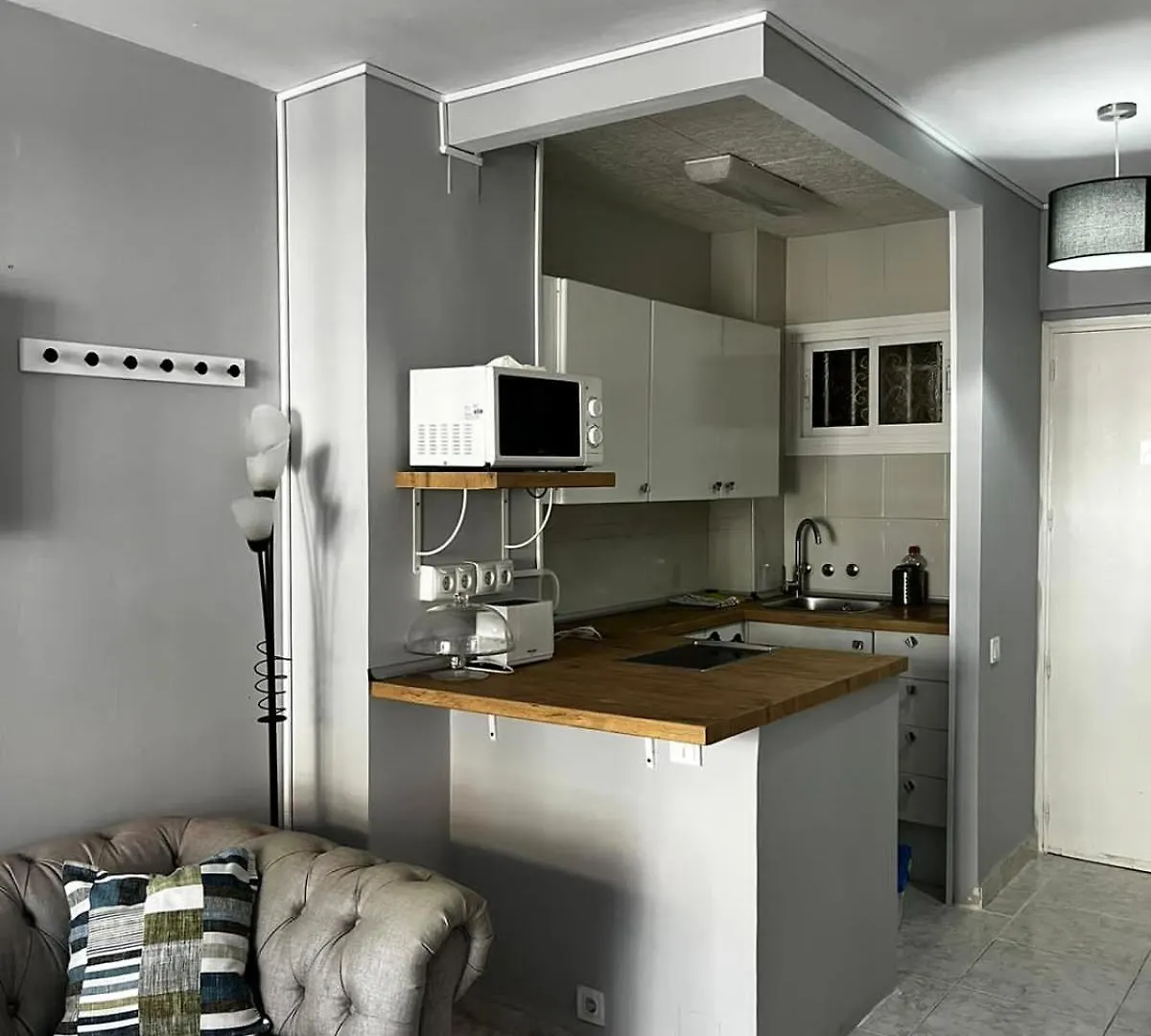 בנאלמדנה Encantador Estudio Con Piscina דירה